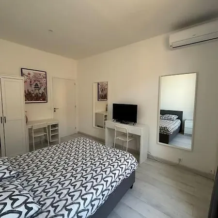 3p Monaco Avec Parking Saint-Antoine (Alpes-Maritimes)