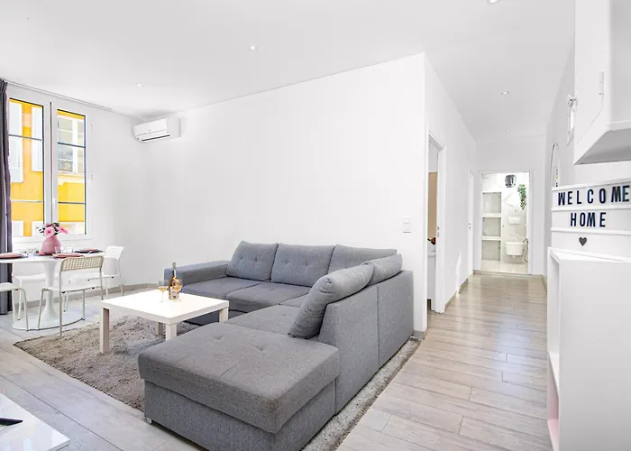 3p Monaco Avec Parking Apartment